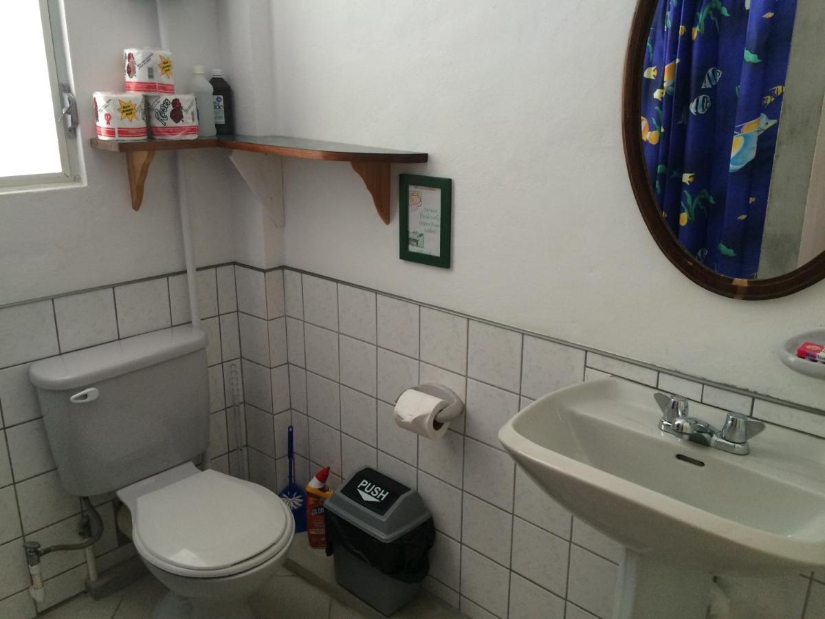 Jaguar Morning Star Hotel Caye Corker Room photo
